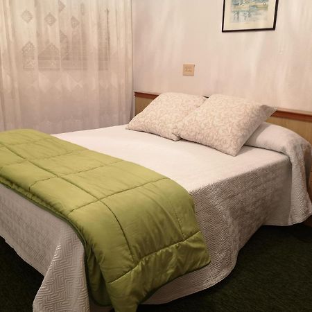Hostal Vina Outes Dış mekan fotoğraf